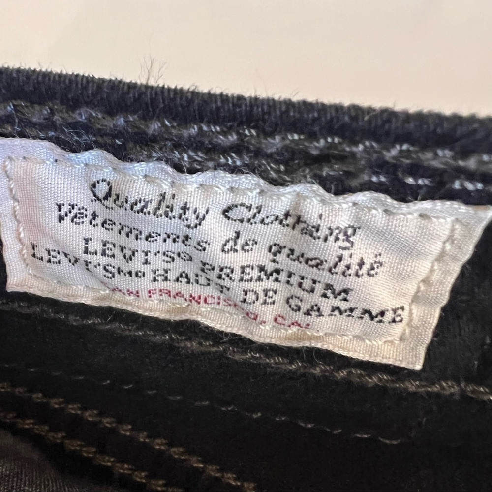 LEVI’S Wedgie Skinny Jeans Black Distressed High Rise Raw Hem 25 - Picture 9 of 16